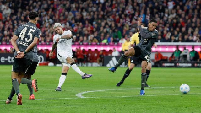 赛事直播-一场“瓜式憾平”过后，孔帕尼和阿隆索谁赢了谁？